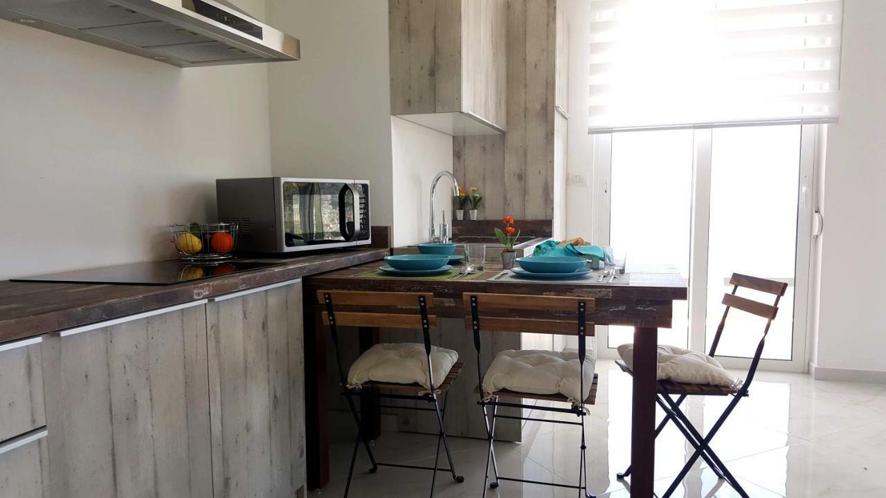 Cirasola Home - White Residence 1 Саранде Екстериор снимка